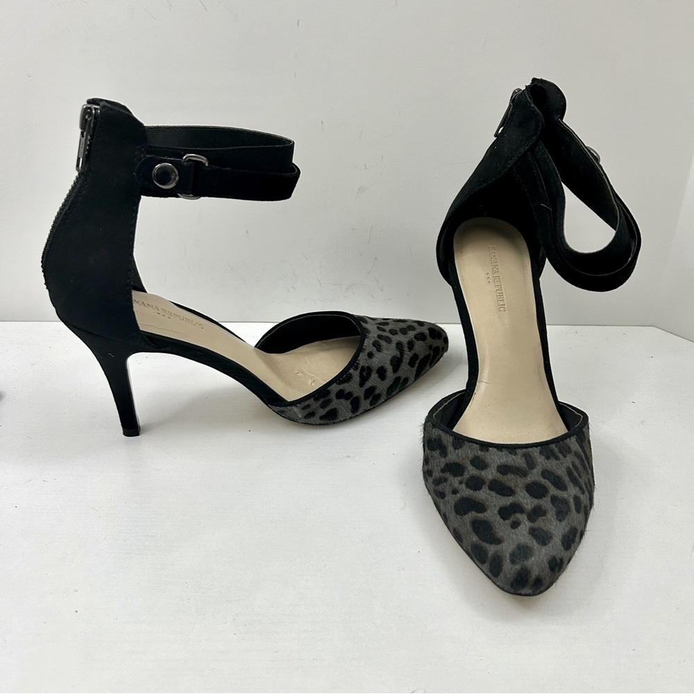 Banana Republic Factory Leopard Print Calf Hair Ankle Strap Heels Size 7.5